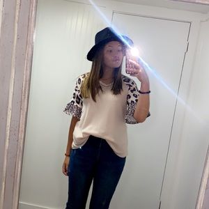 Meet your Posher, Maddie